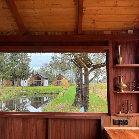 Trzy Stodoly - Kraina Lak Domki Caloroczne Na Roztoczu Narol Exterior photo