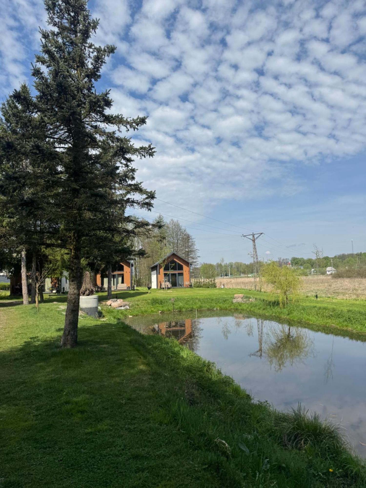 Trzy Stodoly - Kraina Lak Domki Caloroczne Na Roztoczu Holiday home Narol